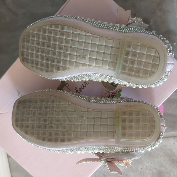 Dress shoes - pink bowtie strap - Picture 3 of 4